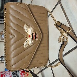 Deluxity Los Angeles CROSSBODY purse